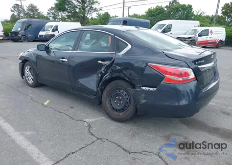 2015 Nissan Altima 2.5/2.5 S/2.5 Sl/2.5 Sv из США, поврежденный, VIN 1N4AL3AP0FN321255